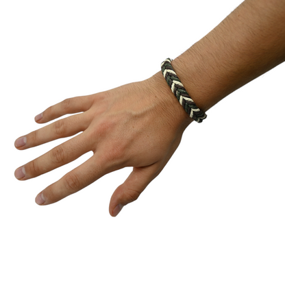 Bracelet en chanvre tressé mixte ajustable – détail 2